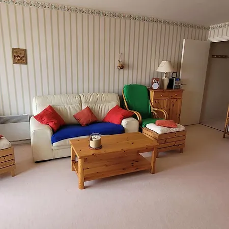 Centre, Proche Mer, 2 Chambres, Parking, 1er Etage - Fr-1-673-18
